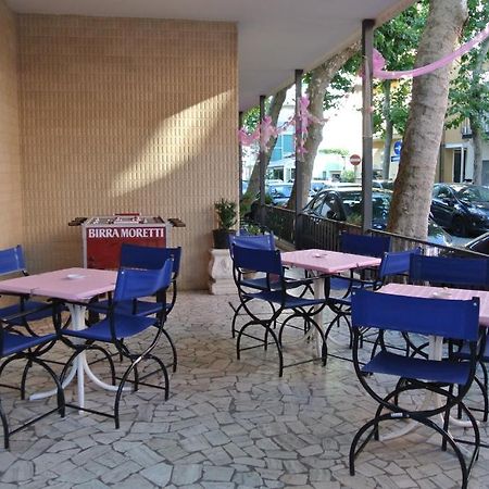 Hotel Zaghini Rimini Exteriér fotografie