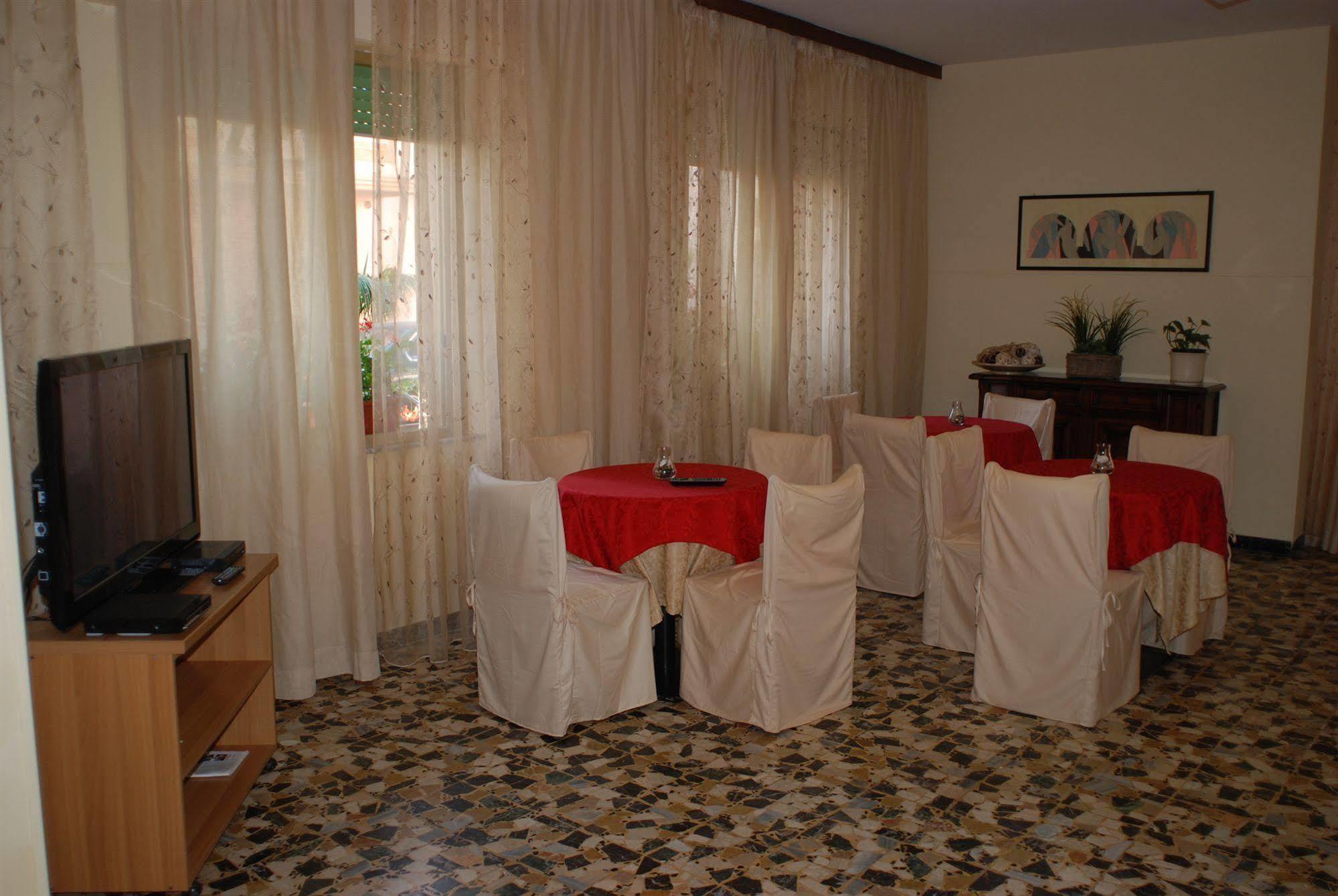Hotel Zaghini Rimini Exteriér fotografie